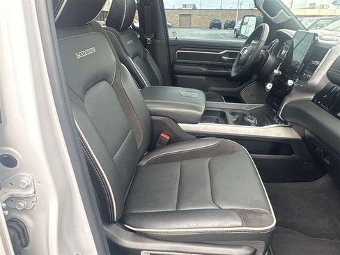 Used 2025 RAM 1500 Laramie w/ Night Edition AWD/4WD image 29