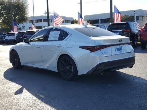 Used 2021 Lexus IS 300 image 4