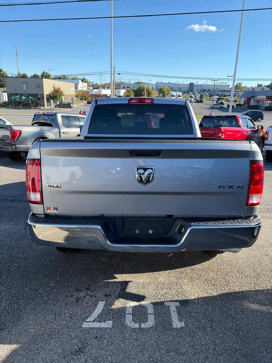 Used 2024 RAM 1500 Classic SLT AWD/4WD image 14