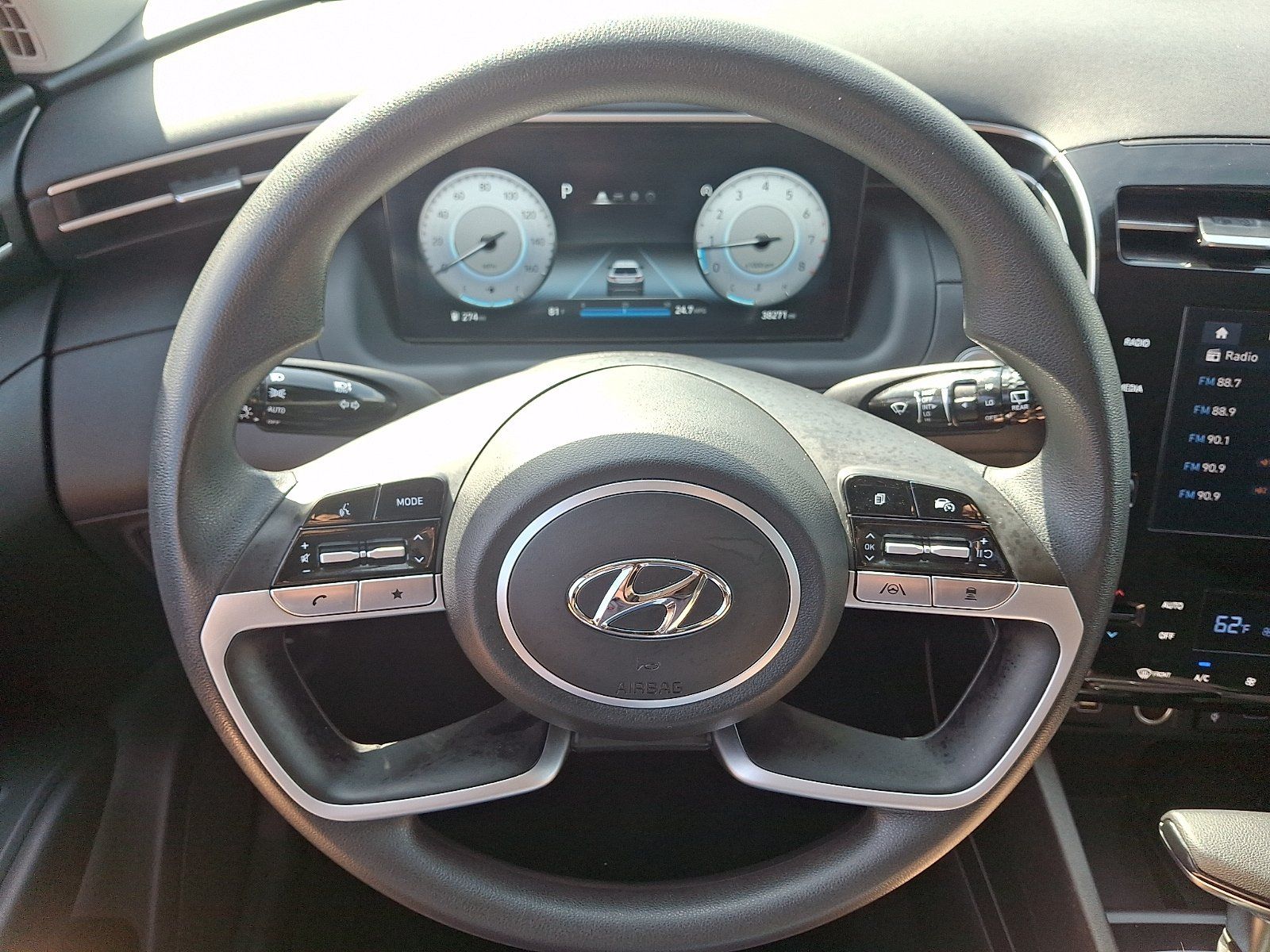 Certified 2024 Hyundai Tucson SEL AWD/4WD image 19