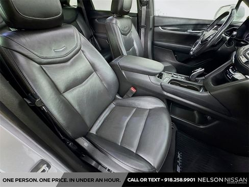 Used 2020 Cadillac XT5 Premium Luxury image 29