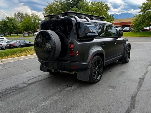 Used 2020 Land Rover Defender 110 HSE AWD/4WD image 5