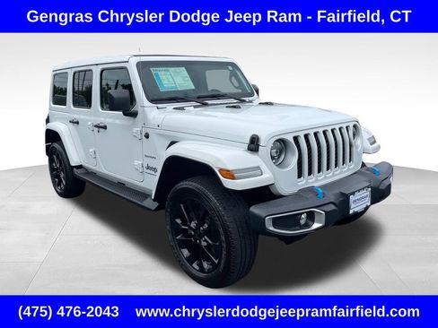 Used 2023 Jeep Wrangler Unlimited Sahara w/ Cold Weather Group AWD/4WD image 1