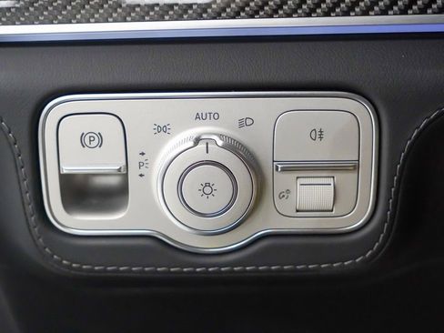 Used 2023 Mercedes-Benz GLS 63 AMG 4MATIC image 25