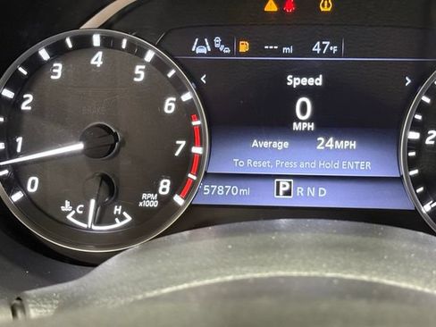 Used 2023 Nissan Titan SV RWD image 34