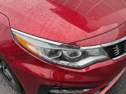 Used 2019 Kia Optima SX image 12