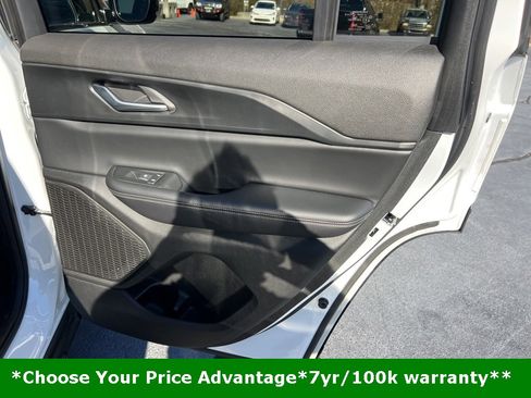 Certified 2024 Jeep Grand Cherokee Altitude image 15