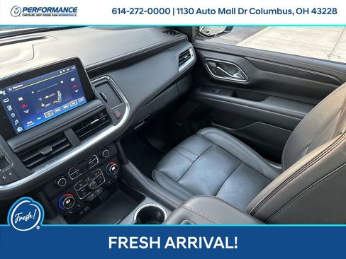 Used 2024 Chevrolet Suburban RST w/ Luxury Package image 23