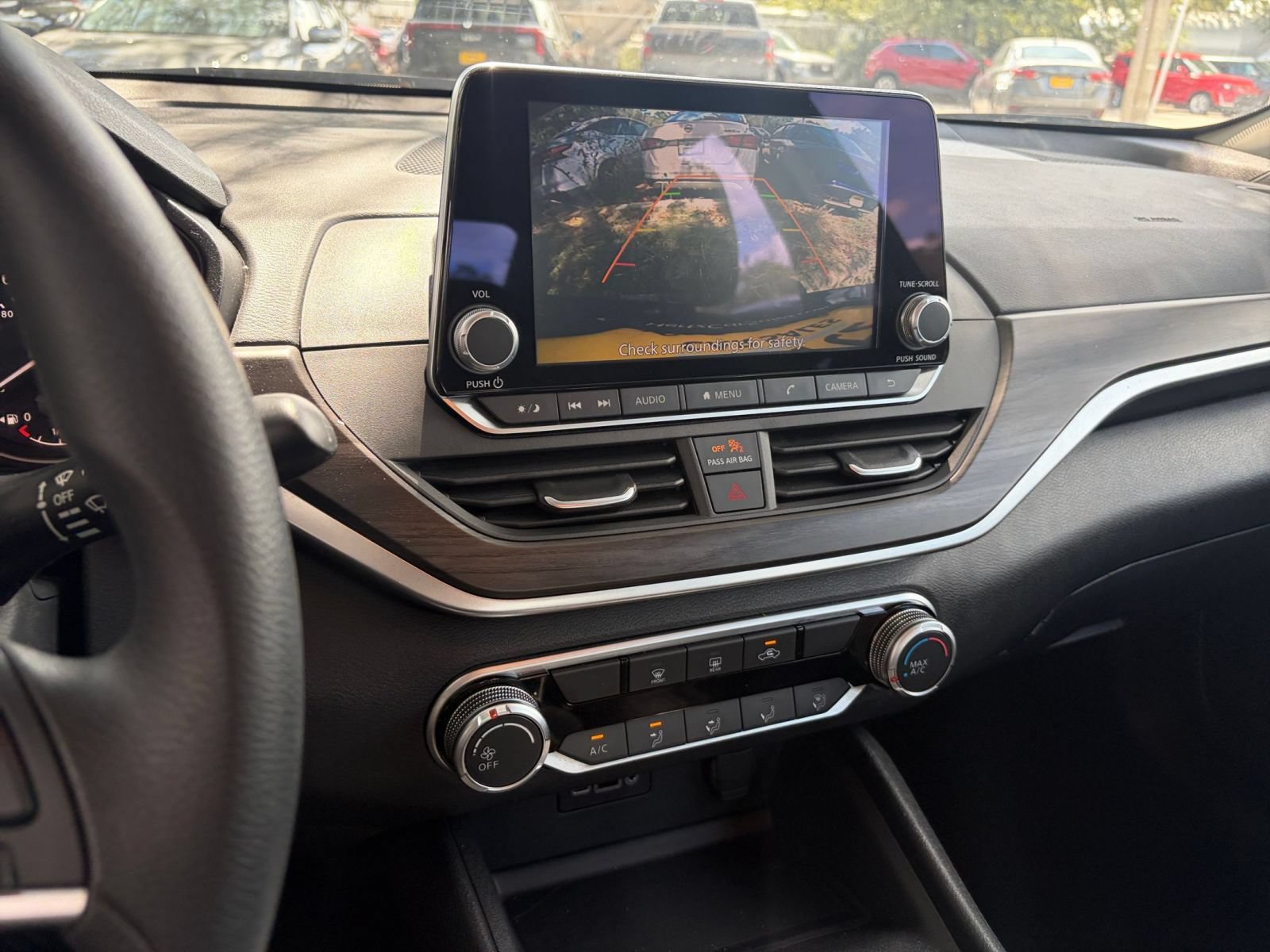 Used 2026 Nissan Altima 2.5 SV FWD image 24