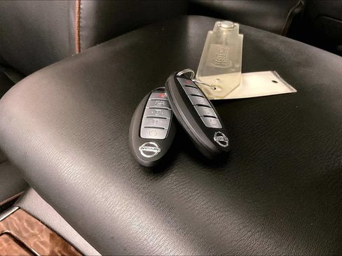 Used 2019 Nissan Armada Platinum w/ Captain's Chairs Package AWD/4WD image 13