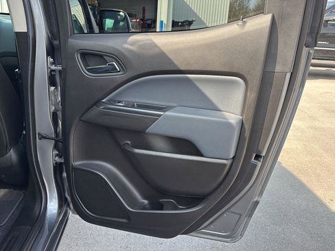 Used 2021 Chevrolet Colorado Z71 w/ Safety Package image 19