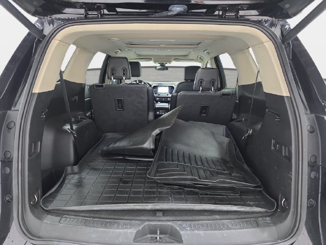 Used 2019 GMC Acadia Denali AWD/4WD image 33