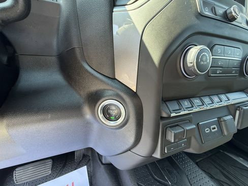 Used 2025 Chevrolet Silverado 2500 W/T w/ WT/CX Safety Package AWD/4WD image 14