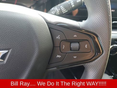 Used 2024 Chevrolet Trax LT image 19