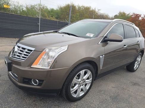 Used 2014 Cadillac SRX Performance w/ Driver Assist Package image 3