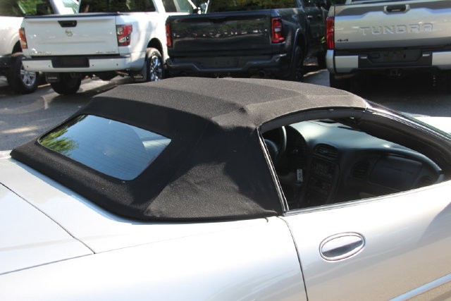 Used 2004 Chevrolet Corvette Convertible w/ Preferred Equipment Group RWD image 33