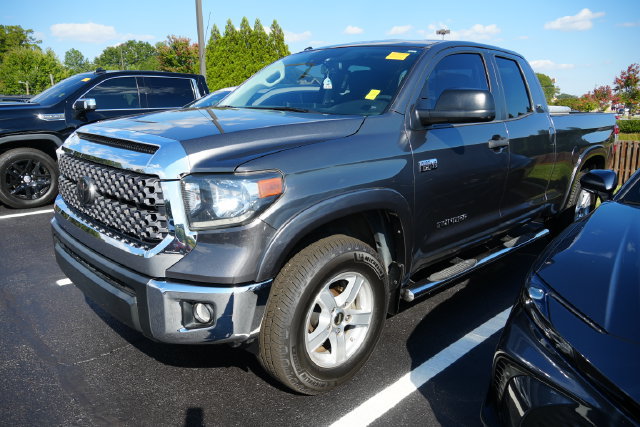 Used 2018 Toyota Tundra SR5 w/ SR5 Upgrade Package RWD image 7