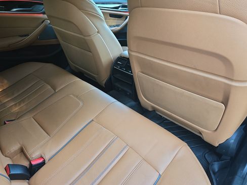 Used 2018 BMW 540i RWD image 11