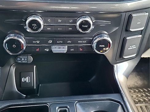 Used 2022 Ford F150 XLT w/ Equipment Group 302A High AWD/4WD image 28
