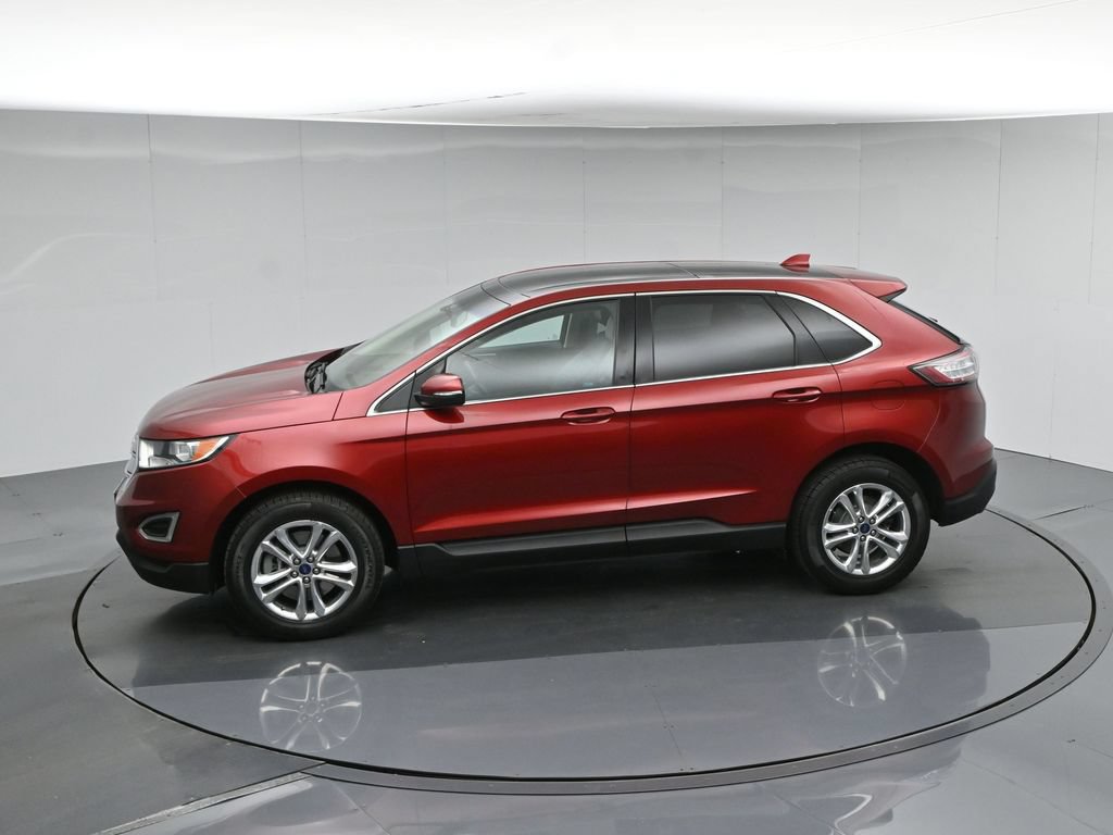 Used 2017 Ford Edge SEL w/ Equipment Group 201A AWD/4WD image 47