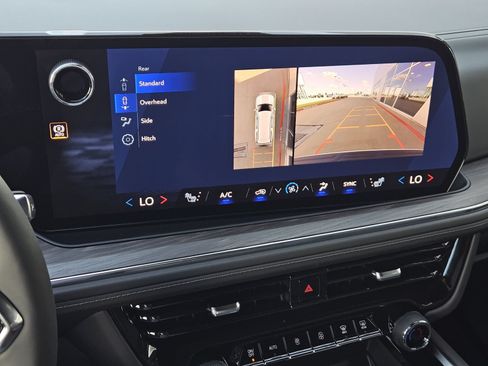 New 2026 Chevrolet Suburban LT w/ Comfort Package RWD image 19