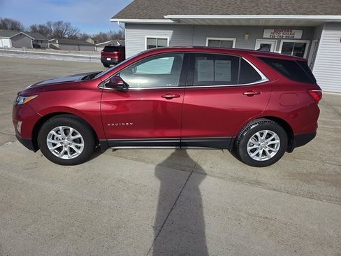 Used 2018 Chevrolet Equinox LT image 4