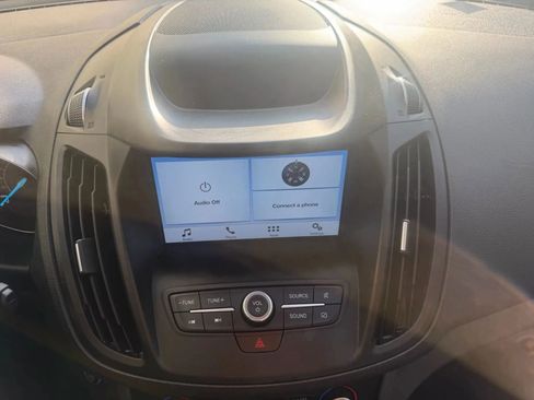 Used 2019 Ford Escape SE image 20