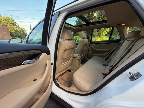 Used 2015 BMW X1 xDrive28i AWD/4WD image 25