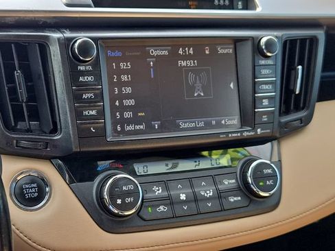 Certified 2018 Toyota RAV4 XLE AWD/4WD image 20