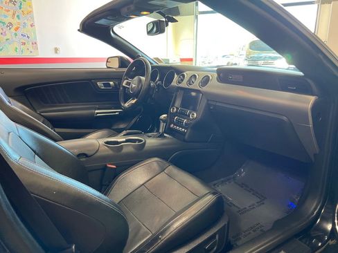 Used 2020 Ford Mustang GT Premium image 97