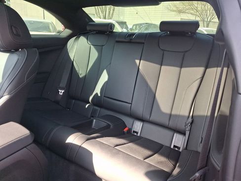 Used 2025 BMW 230i xDrive Coupe image 10