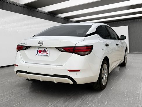 Used 2025 Nissan Sentra S FWD image 5