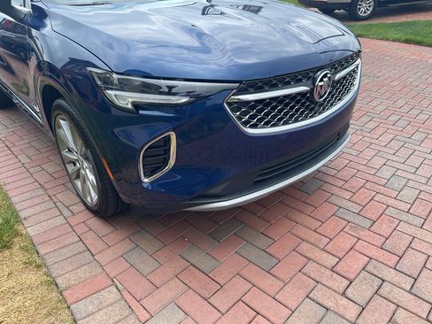Used 2023 Buick Envision Avenir AWD/4WD image 4