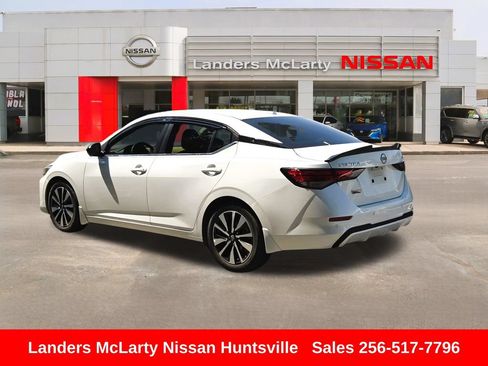 Used 2024 Nissan Sentra SV w/ SV Premium Package FWD image 6
