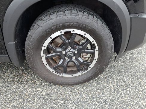 Used 2025 Nissan Pathfinder Rock Creek image 9