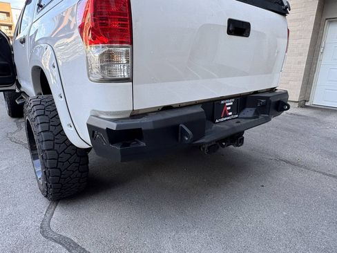 Used 2010 Toyota Tundra 4x4 CrewMax image 29