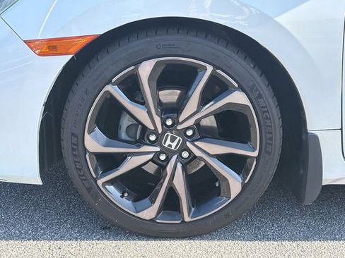 Used 2019 Honda Civic Sport image 13