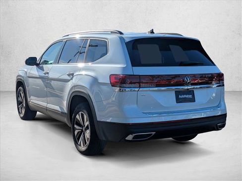New 2026 Volkswagen Atlas SE image 7