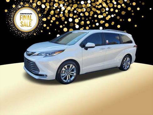 Certified 2022 Toyota Sienna Platinum image 9