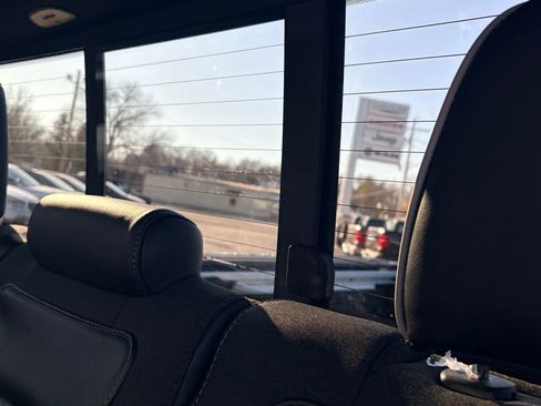 Used 2025 RAM 1500 Limited image 17