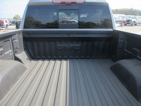 New 2026 GMC Sierra 1500 AT4 image 7