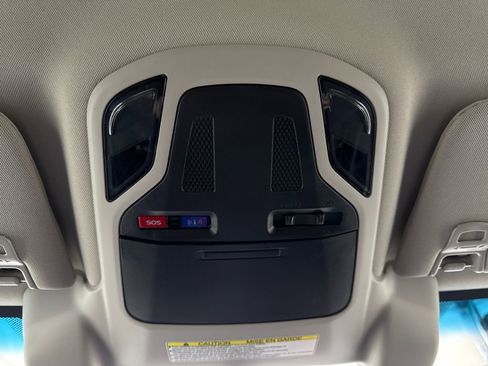 Certified 2022 Subaru Outback Premium image 22