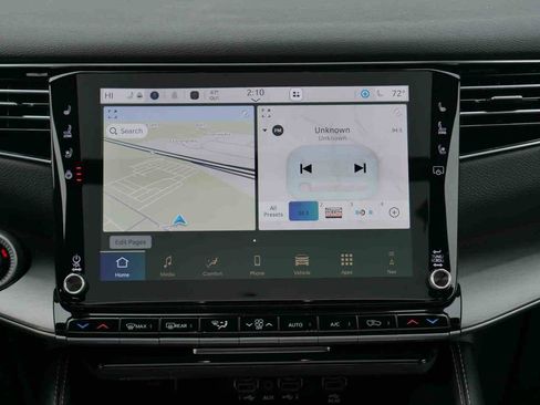 New 2025 Jeep Wagoneer L Series II image 5