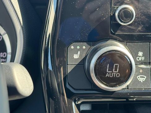 Certified 2026 Toyota Highlander XLE AWD/4WD image 32