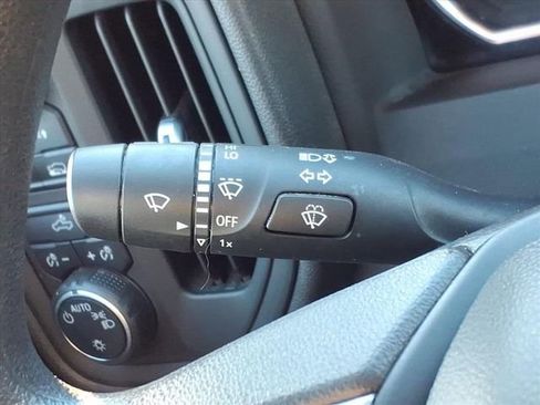 Used 2022 Chevrolet Silverado 1500 Custom w/ Safety Confidence Package image 26