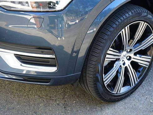 Used 2023 Volvo XC90 T8 Ultimate image 12