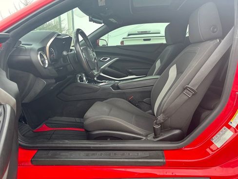 Used 2018 Chevrolet Camaro LT w/ RS Package image 16