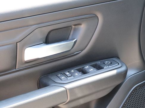 New 2026 RAM 1500 Express AWD/4WD image 45