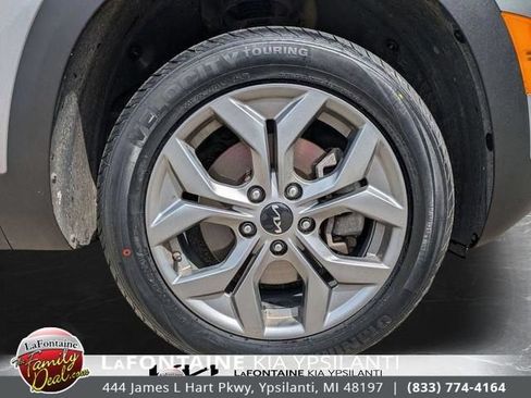 Certified 2024 Kia Seltos S AWD/4WD image 32