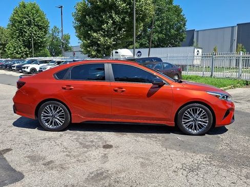 Certified 2023 Kia Forte GT-Line w/ GT-Line Technology Package FWD image 7